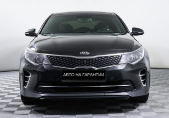 Подержанный автомобиль Kia Optima Sedan 2017 года (2 фото)