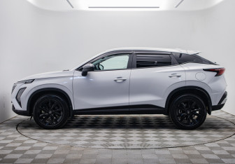 Подержанный автомобиль Omoda C5 2024 года (2 фото)