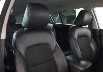 Подержанный автомобиль Kia Sportage 2016 года (16 фото)
