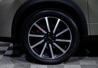 Подержанный автомобиль Jaecoo J7 2024 года (15 фото)