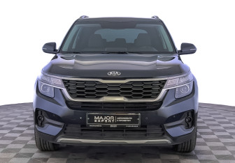 Подержанный автомобиль Kia Seltos 2021 года (2 фото)