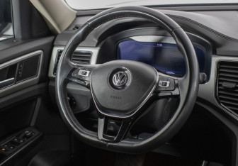Подержанный автомобиль Volkswagen Teramont 2018 года (14 фото)