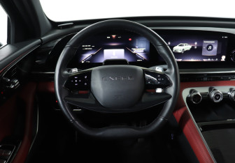 Подержанный автомобиль Exeed RX 2023 года (18 фото)