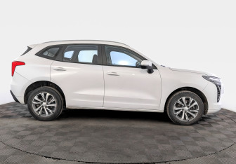 Подержанный автомобиль Haval Jolion 2023 года (4 фото)
