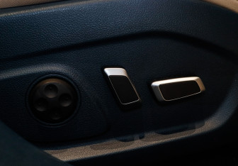 Подержанный автомобиль Voyah Free 2022 года (12 фото)