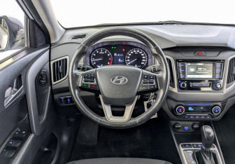 Подержанный автомобиль Hyundai Creta 2020 года (21 фото)