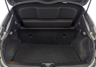 Подержанный автомобиль Nissan Qashqai 2021 года (10 фото)