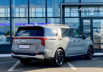 Новый Kia Carnival 2025 (5 фото)