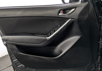 Подержанный автомобиль Mazda CX-5 2015 года (19 фото)