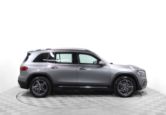 Подержанный автомобиль Mercedes-Benz GLB 2024 года (4 фото)