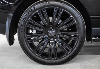 Подержанный автомобиль Land Rover Range Rover 2019 года (34 фото)