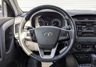 Подержанный автомобиль Hyundai Creta 2018 года (21 фото)