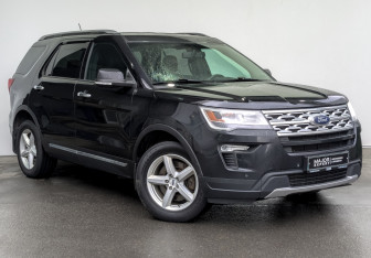 Подержанный автомобиль Ford Explorer 2018 года (3 фото)