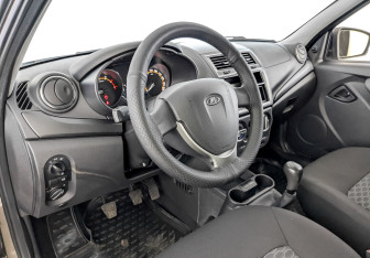 Подержанный автомобиль LADA (ВАЗ) Granta Sedan 2020 года (16 фото)