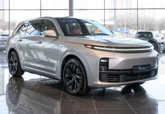 Новый LiXiang L7 2025 (4 фото)