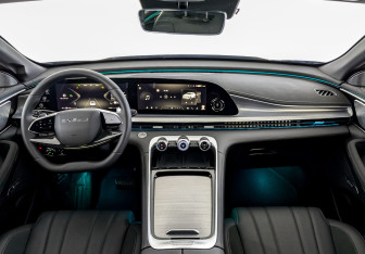 Новый Exeed TXL 2024 (10 фото)