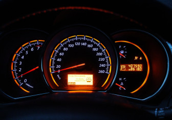 Подержанный автомобиль Nissan Murano Suv 2011 года (15 фото)