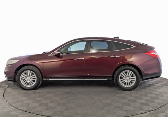 Подержанный автомобиль Honda Crosstour 2014 года (8 фото)