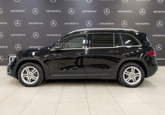 Подержанный автомобиль Mercedes-Benz GLB 2021 года (8 фото)