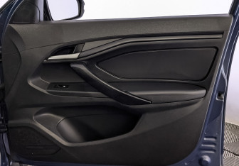 Подержанный автомобиль LADA (ВАЗ) Vesta Sedan 2019 года (25 фото)