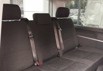 Подержанный автомобиль Volkswagen Multivan 2020 года (11 фото)