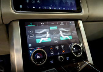 Подержанный автомобиль Land Rover Range Rover 2020 года (29 фото)
