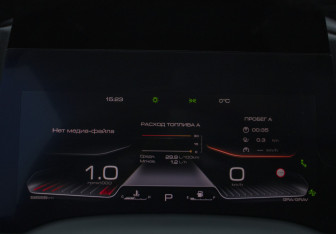 Подержанный автомобиль Haval Dargo 2022 года (10 фото)