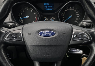 Подержанный автомобиль Ford Focus Wagon 2017 года (14 фото)