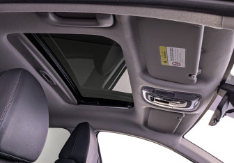 Подержанный автомобиль Hyundai Elantra Sedan 2023 года (23 фото)