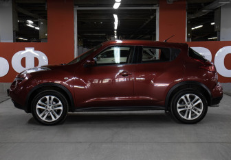Подержанный автомобиль Nissan Juke 2014 года (8 фото)