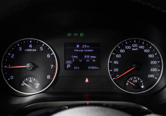 Подержанный автомобиль Kia Seltos 2020 года (10 фото)