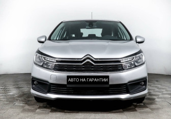 Подержанный автомобиль Citroen C4 Sedan 2017 года (2 фото)