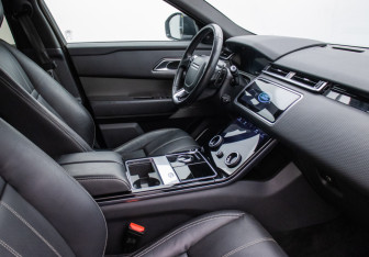 Подержанный автомобиль Land Rover Range Rover Velar 2018 года (9 фото)