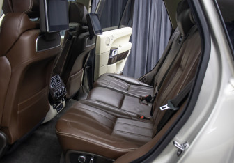 Подержанный автомобиль Land Rover Range Rover 2017 года (12 фото)