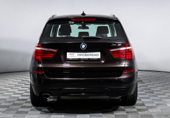 Подержанный автомобиль BMW X3 2014 года (6 фото)