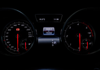 Подержанный автомобиль Mercedes-Benz GLE 2017 года (11 фото)