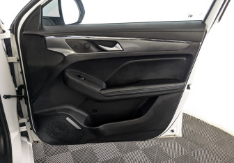 Подержанный автомобиль Haval Jolion 2022 года (24 фото)