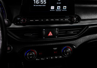 Подержанный автомобиль Kia Cerato Sedan 2020 года (20 фото)