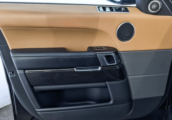 Подержанный автомобиль Land Rover Range Rover Sport 2020 года (19 фото)