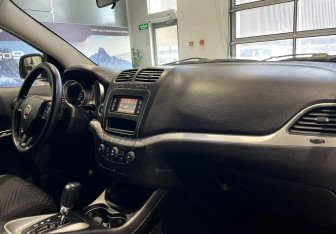 Подержанный автомобиль Fiat Freemont 2013 года (9 фото)