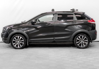 Подержанный автомобиль LADA (ВАЗ) XRAY 2019 года (9 фото)