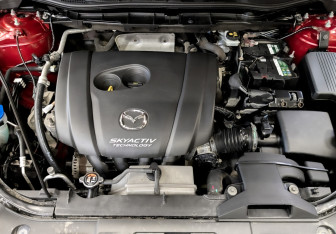 Подержанный автомобиль Mazda CX-5 2015 года (9 фото)