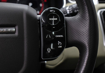 Подержанный автомобиль Land Rover Range Rover Sport 2021 года (22 фото)