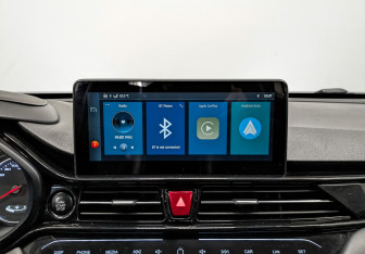 Подержанный автомобиль Москвич 3 2023 года (15 фото)