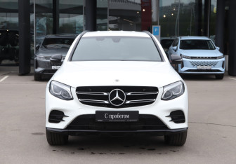 Подержанный автомобиль Mercedes-Benz GLC Coupe 2019 года (2 фото)