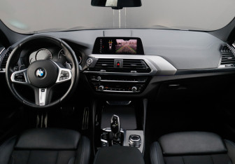 Подержанный автомобиль BMW X4 2019 года (13 фото)