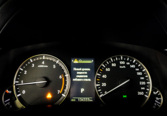 Подержанный автомобиль Lexus RX 2019 года (13 фото)