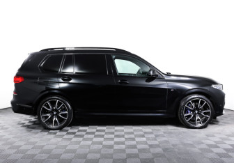 Подержанный автомобиль BMW X7 2020 года (4 фото)