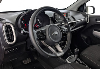Подержанный автомобиль Kia Picanto 2019 года (15 фото)