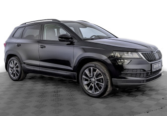 Подержанный автомобиль Skoda Karoq 2021 года (3 фото)